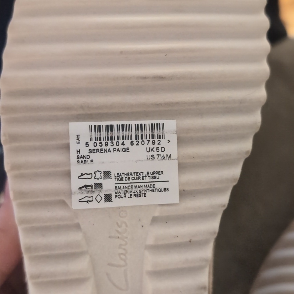 Clarks® Serena Paige Women's Slip-On Shoe - Picture 4 of 10